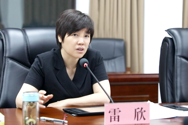 雷欣调研君山区上半年主要经济指标运行情况