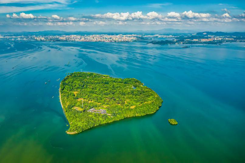 ��ɽ��AAAAA������